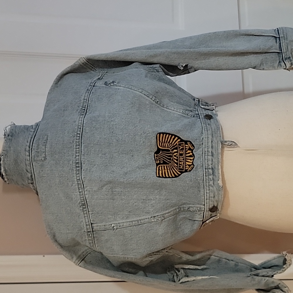 Denim Jacket- Crop Style- Vintage 90's Paris Blue Small-Distressed - Picture 4 of 10